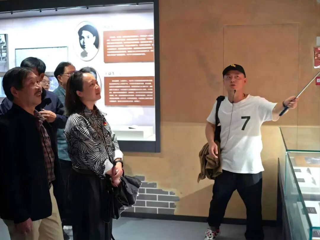 1758293560115368.jpg 919-3-3.jpg