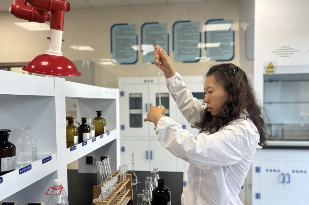 1760232757140373.png 1012-4-8.png