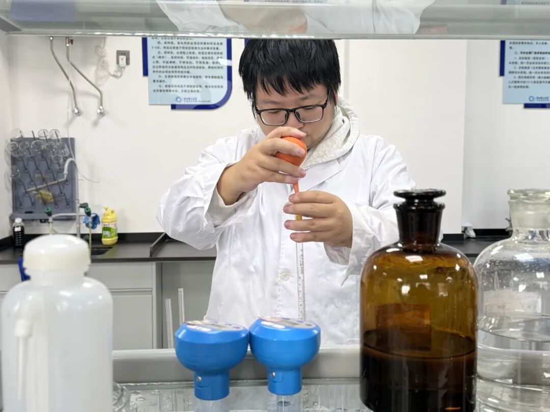 1761309196136815.jpg 1024-4-1.jpg